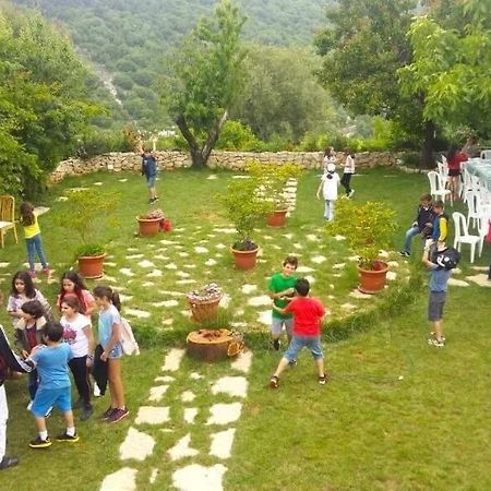 El Achkar Guesthouse Beit ed-Dine Kültér fotó