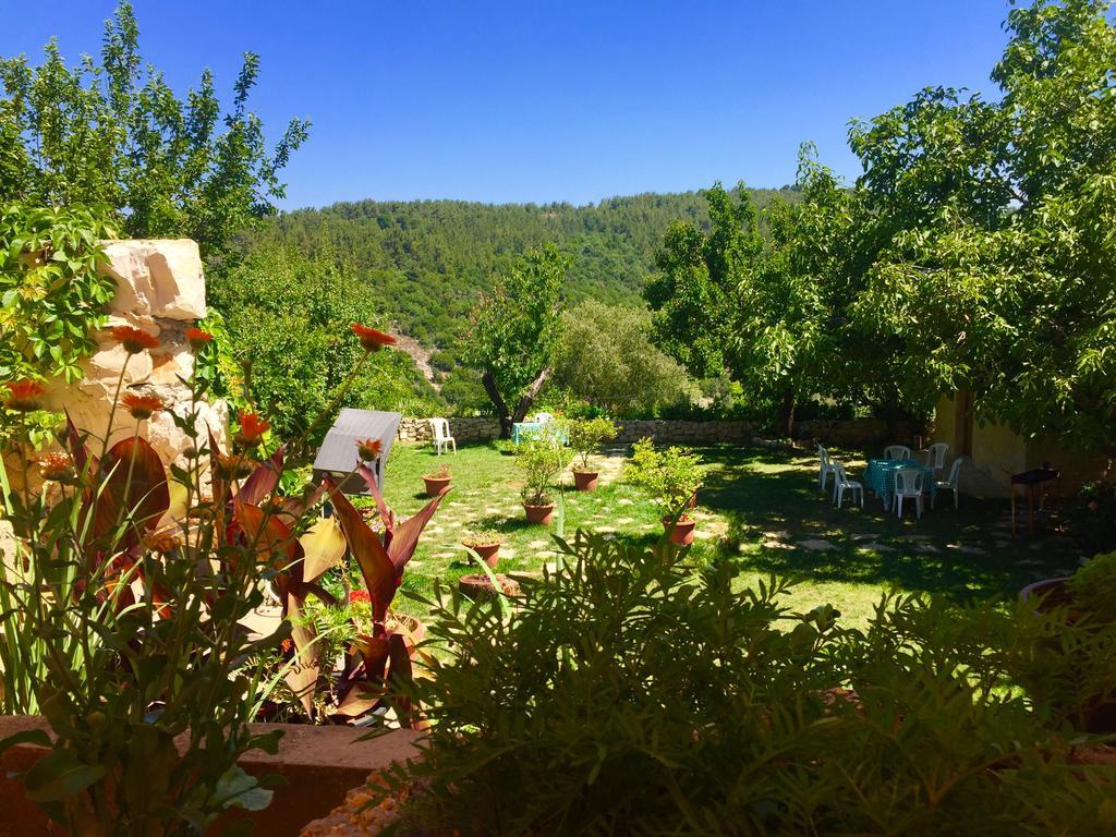 El Achkar Guesthouse Beit ed-Dine Kültér fotó